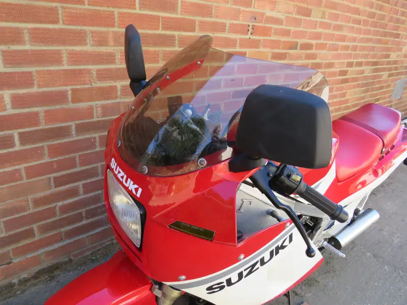 1985 Suzuki RG400 397cc-For Sale