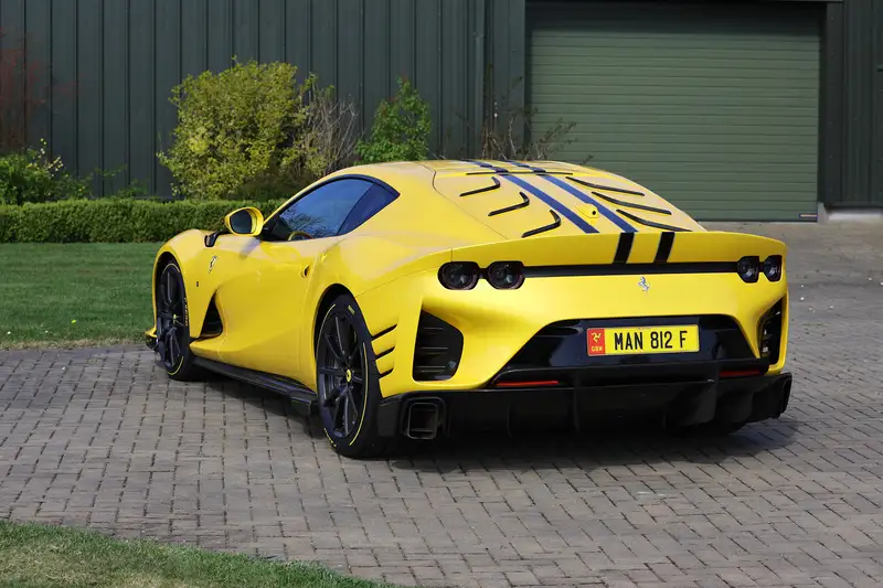 2022 Ferrari 812 Competitzione-Sold
