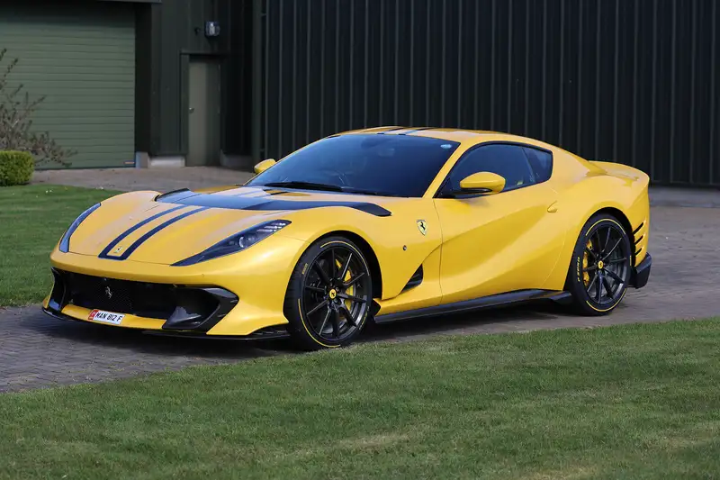 2022 Ferrari 812 Competitzione-Sold