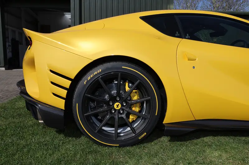 2022 Ferrari 812 Competitzione-Sold