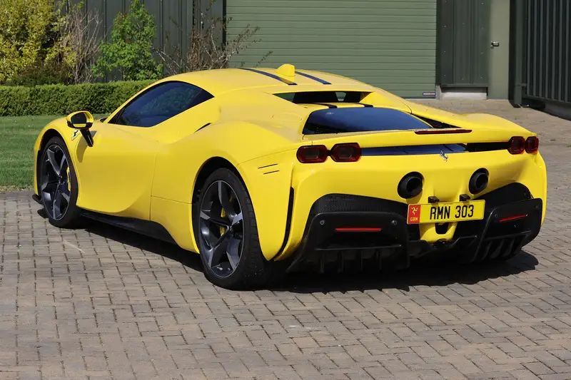 2021 Ferrari SF90 Stradale-Sold
