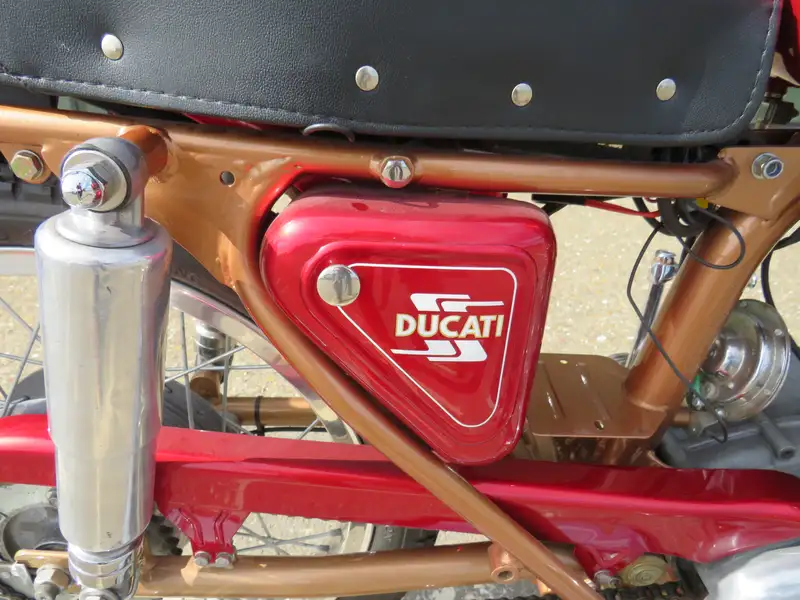 1961 Ducati 200 Elite 200cc-For Sale