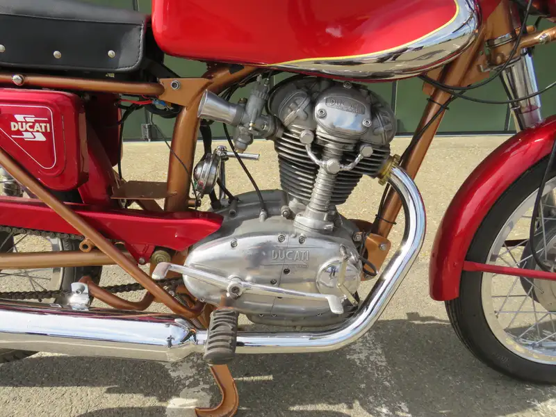 1961 Ducati 200 Elite 200cc-For Sale