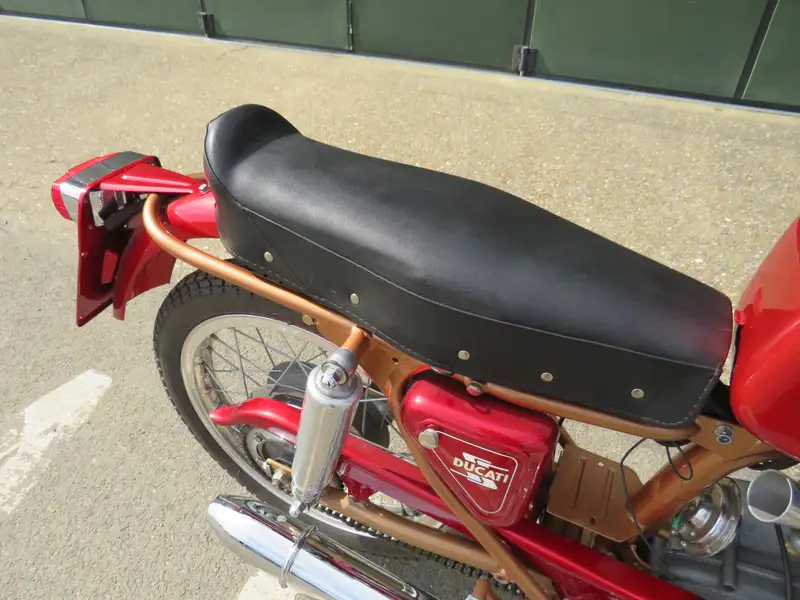 1961 Ducati 200 Elite 200cc-For Sale