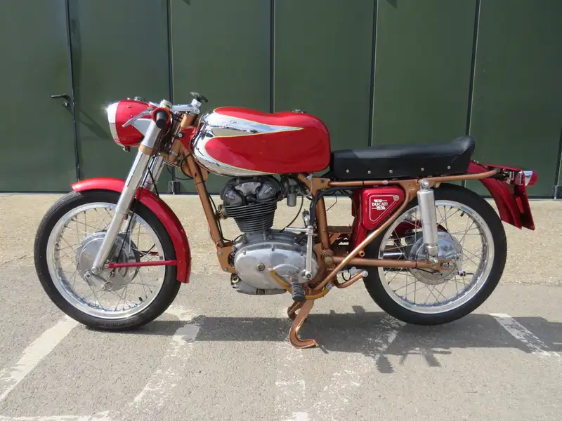 1961 Ducati 200 Elite 200cc-For Sale