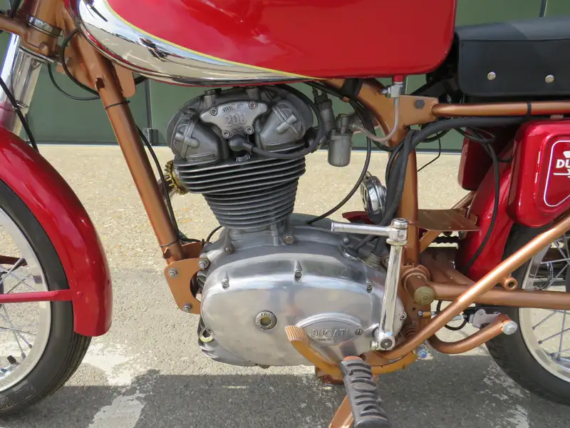 1961 Ducati 200 Elite 200cc-For Sale