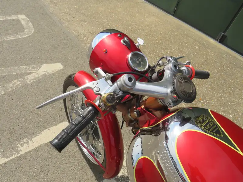 1961 Ducati 200 Elite 200cc-For Sale