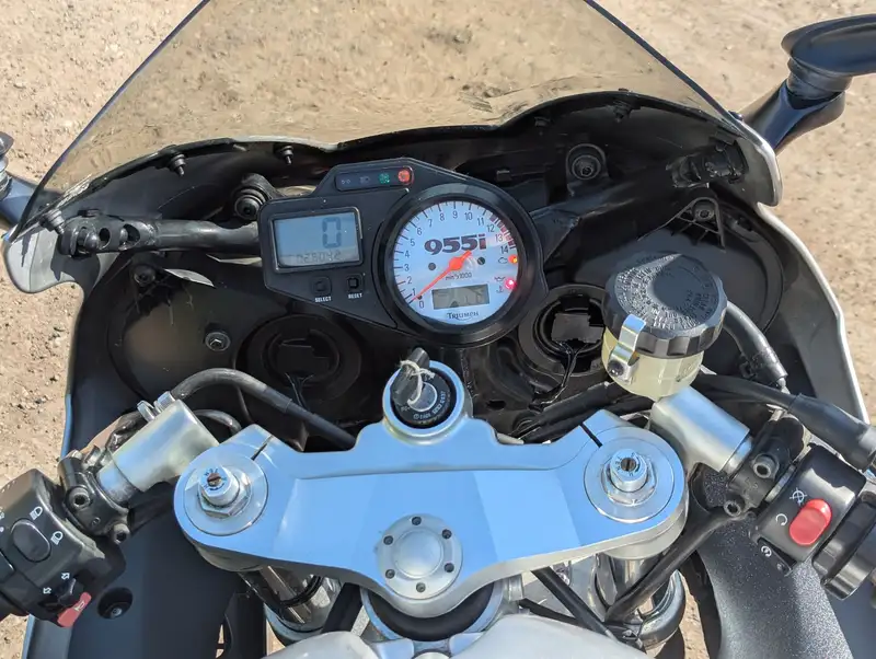 2001 Triumph Daytona 955i 955cc-Sold