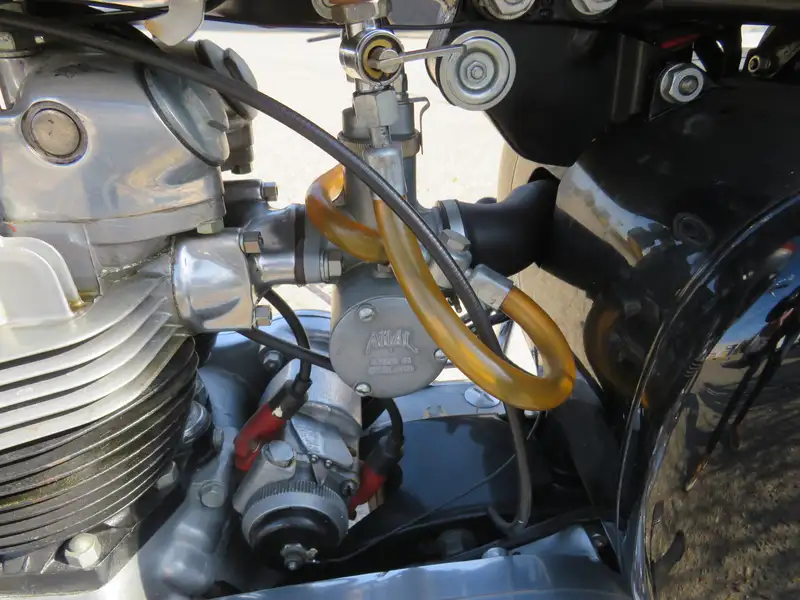 1960 Triumph T110 Tiger 649cc-Sold