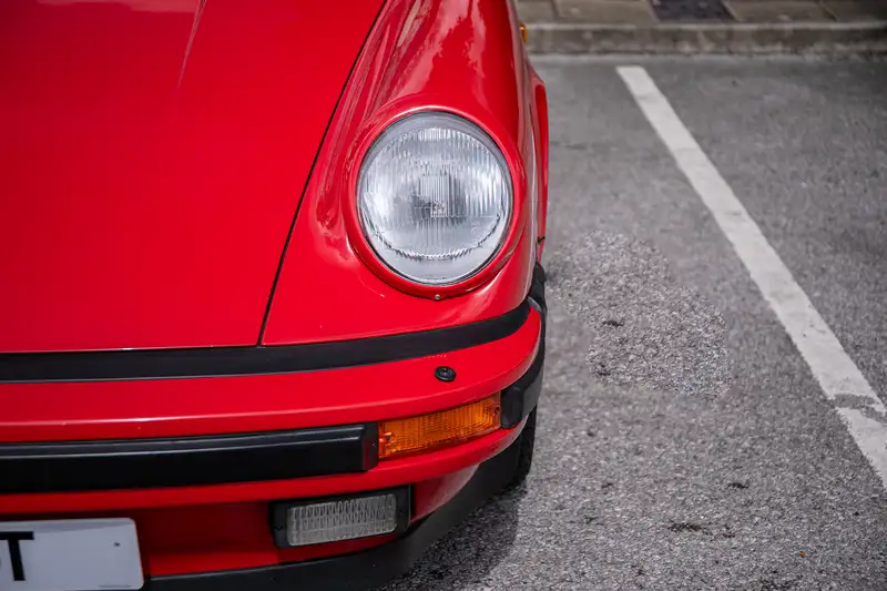 1989 Porsche 911 3.2-Litre Carrera Cabriolet G50-Sold