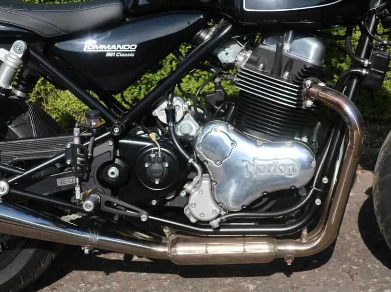 2023 Norton 961 Commando Classic 961cc-Sold