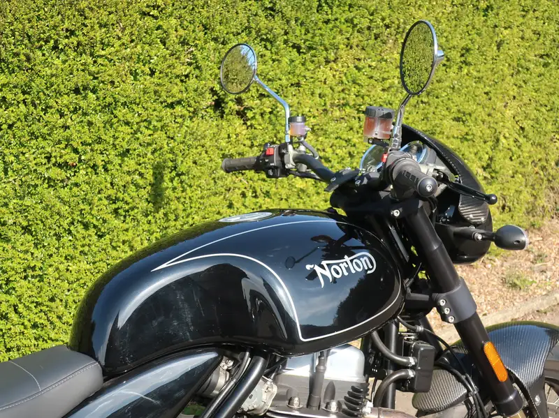 2023 Norton 961 Commando Classic 961cc-Sold