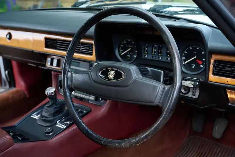 1985 Jaguar XJ-S HE Manual-Sold