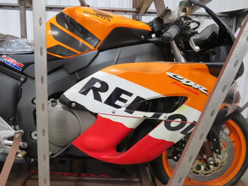 2005 Honda CBR1000RR SC57 Fireblade 998cc-Sold