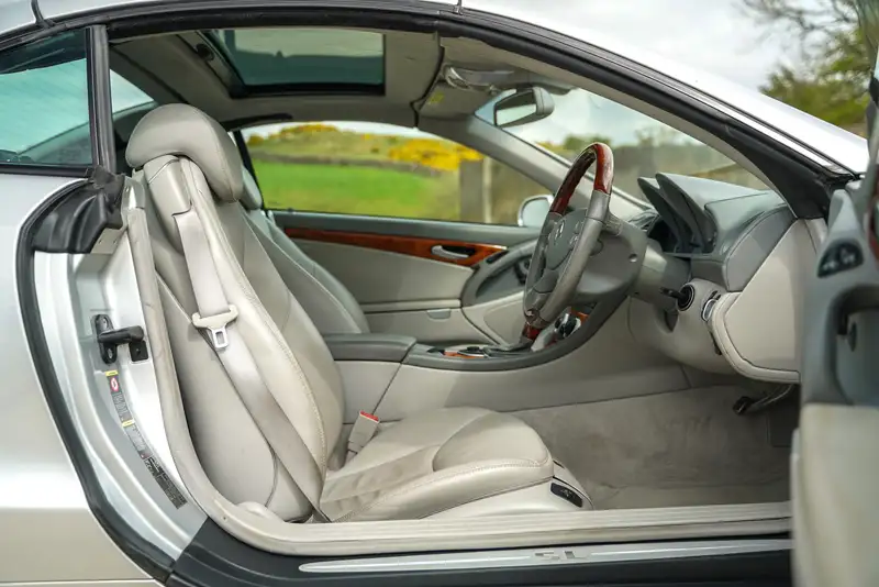 2003 Mercedes-Benz SL500 (R230)-Sold