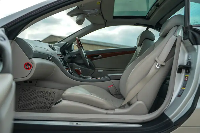 2003 Mercedes-Benz SL500 (R230)-Sold