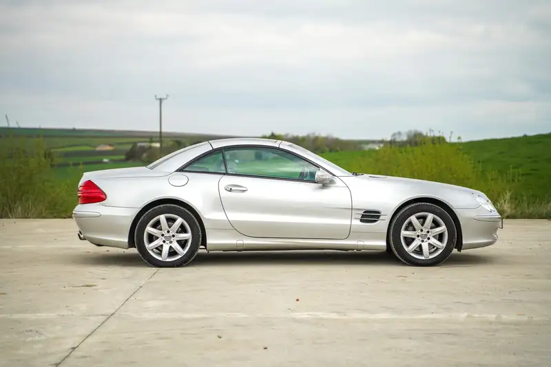 2003 Mercedes-Benz SL500 (R230)-Sold