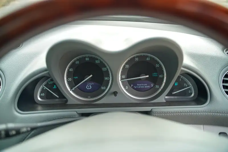 2003 Mercedes-Benz SL500 (R230)-Sold