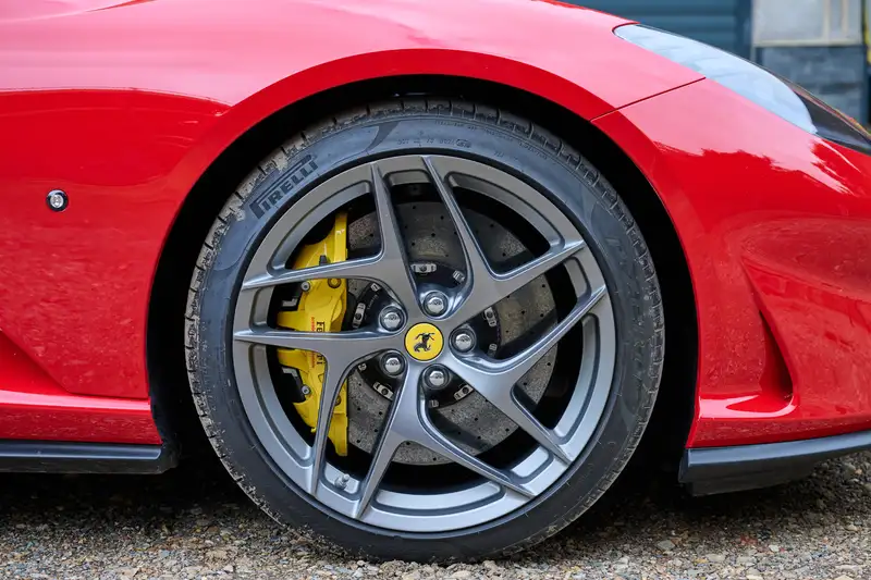 2019 Ferrari 812 Superfast-For Sale