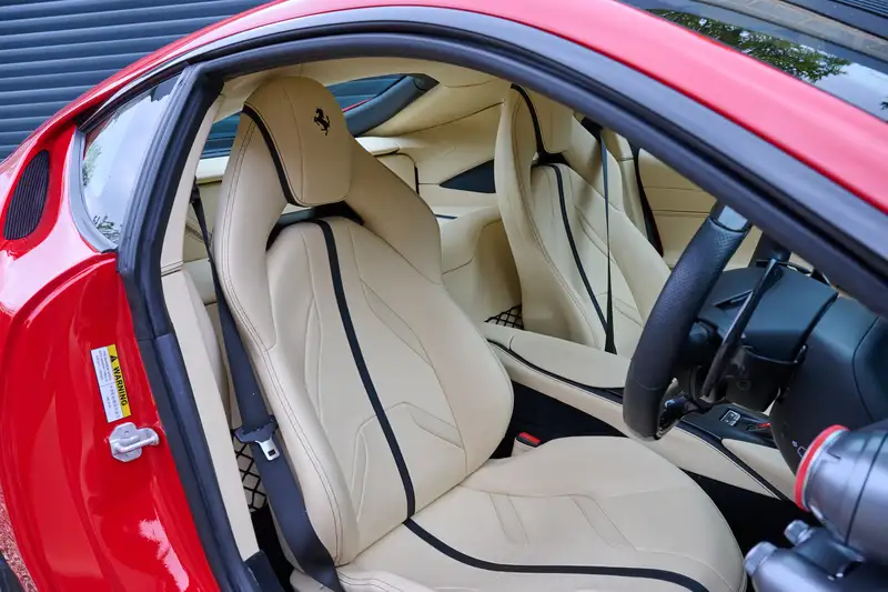 2019 Ferrari 812 Superfast-For Sale