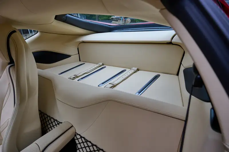 2019 Ferrari 812 Superfast-For Sale