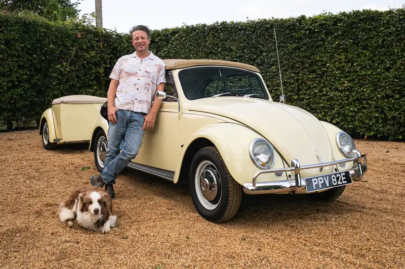 1967 Volkswagen Beetle with Bespoke Retail Trailer - Offered-Sold