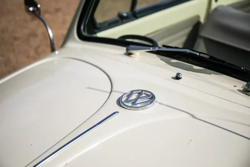 1967 Volkswagen Beetle with Bespoke Retail Trailer - Offered-Sold