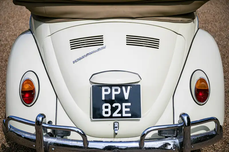 1967 Volkswagen Beetle with Bespoke Retail Trailer - Offered-Sold