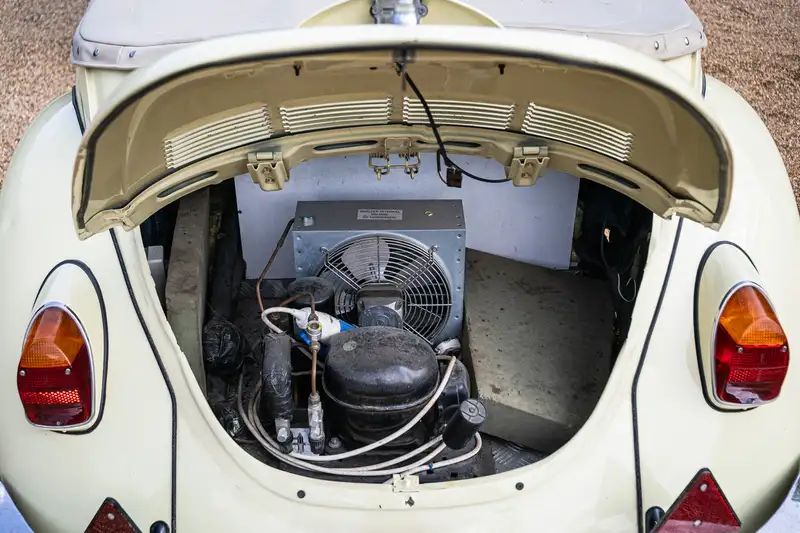 1967 Volkswagen Beetle with Bespoke Retail Trailer - Offered-Sold