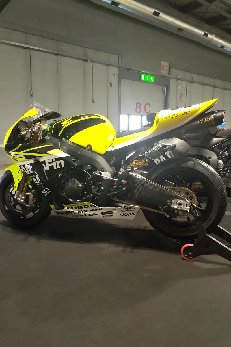 2007 Honda CBR1000RR Ex-Karl Muggeridge WSB 998cc-For Sale