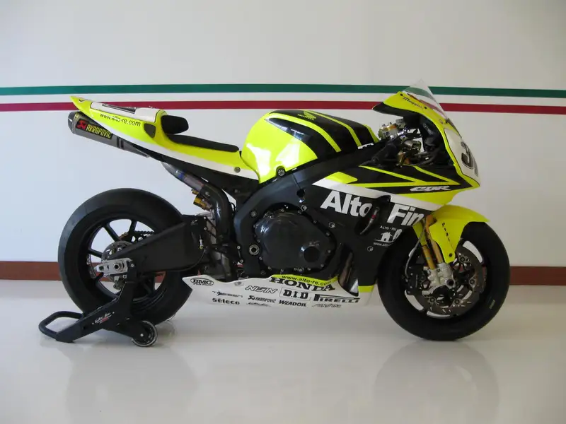 2007 Honda CBR1000RR Ex-Karl Muggeridge WSB 998cc-For Sale