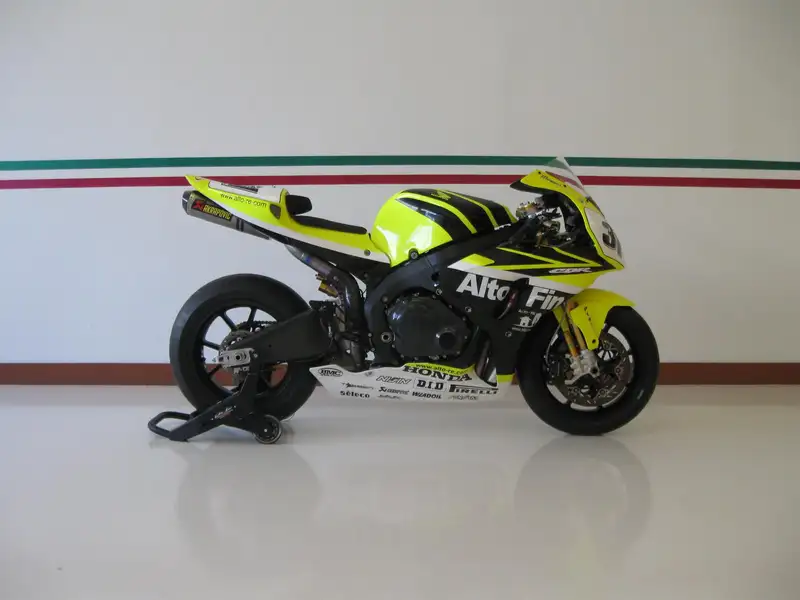 2007 Honda CBR1000RR Ex-Karl Muggeridge WSB 998cc-For Sale