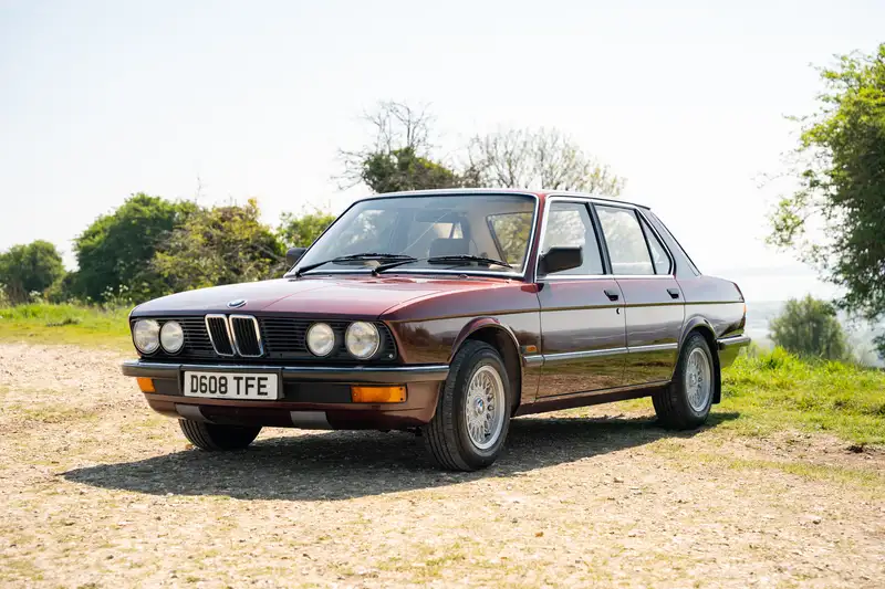 1986 BMW 525E  (E28)-Sold