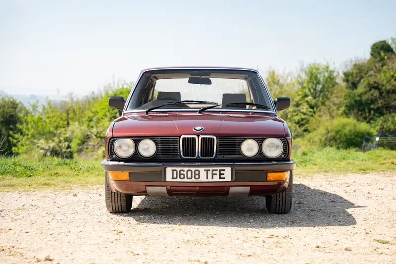 1986 BMW 525E  (E28)-Sold