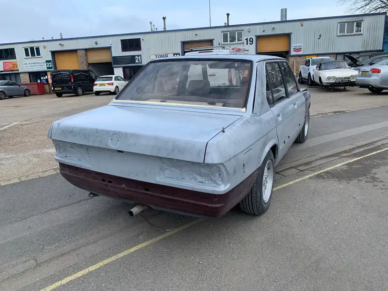 1986 BMW 525E  (E28)-Sold