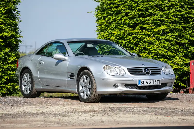 2002 Mercedes-Benz SL500 (R230)-Sold