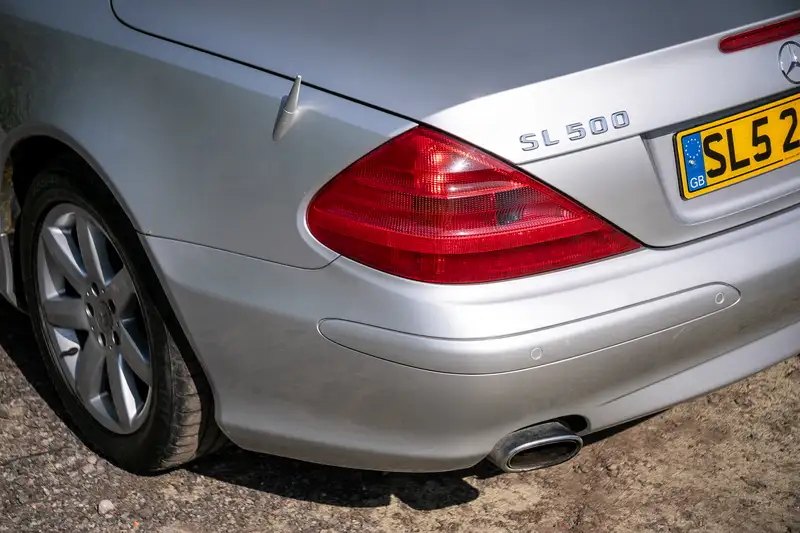 2002 Mercedes-Benz SL500 (R230)-Sold