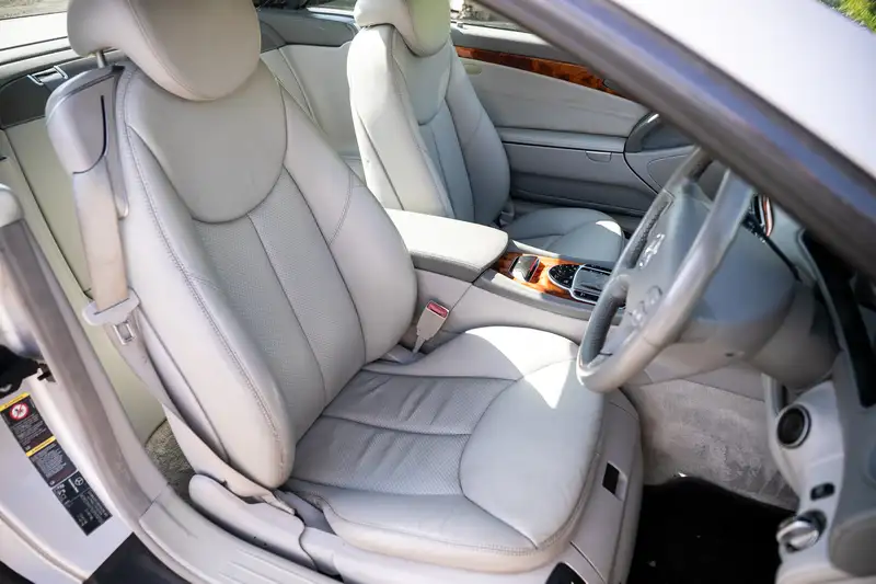2002 Mercedes-Benz SL500 (R230)-Sold