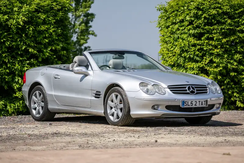 2002 Mercedes-Benz SL500 (R230)-Sold