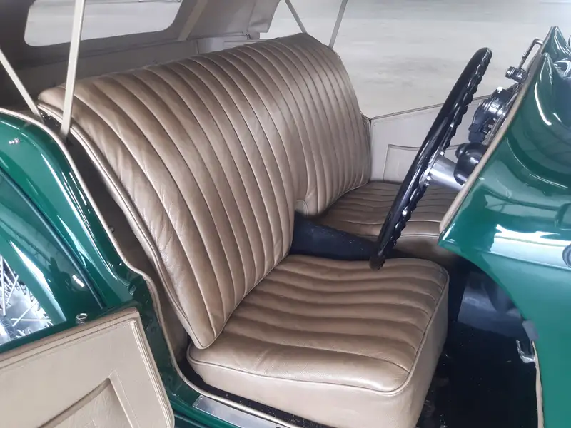 1949 MG TC 1250 Midget-Sold