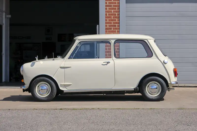 1965 Austin Mini 850 Wheeler Dealers-Sold