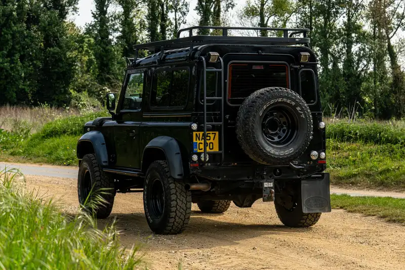 2007 Land Rover Defender 90 XS SW SWB-Sold