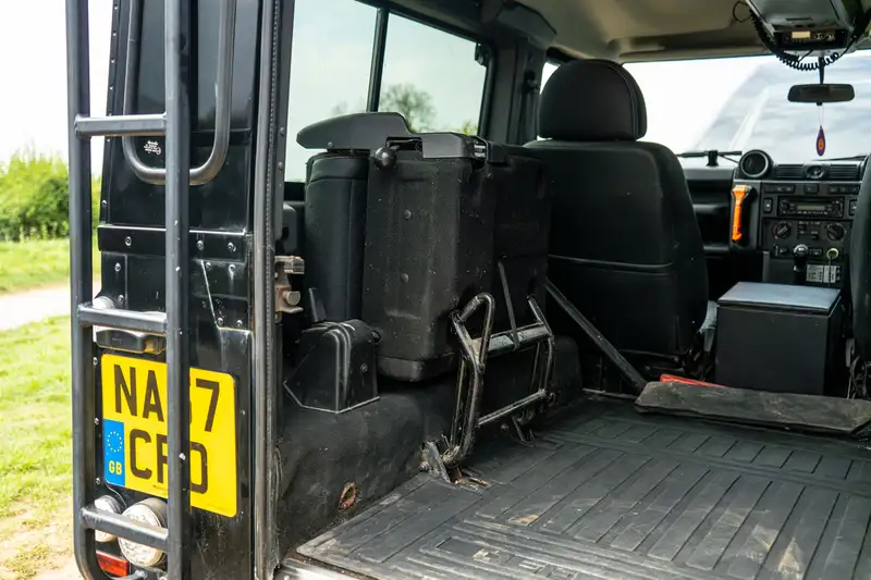 2007 Land Rover Defender 90 XS SW SWB-Sold