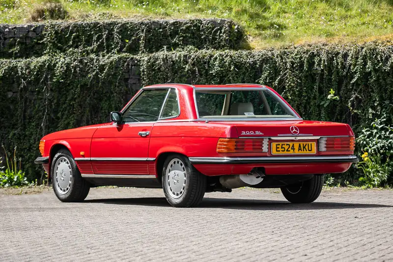 1988 Mercedes-Benz 300 SL (R107)-Sold