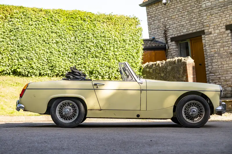 1969 MG Midget MkIII (1275)-Sold