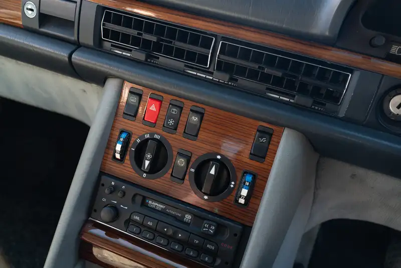 1982 Mercedes-Benz 500SEL (W126)-For Sale