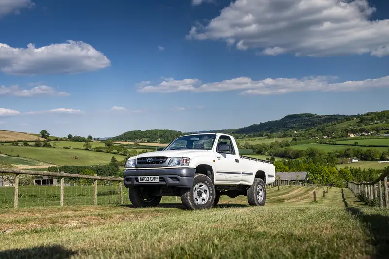 2003 Toyota Hilux EX 250-Sold