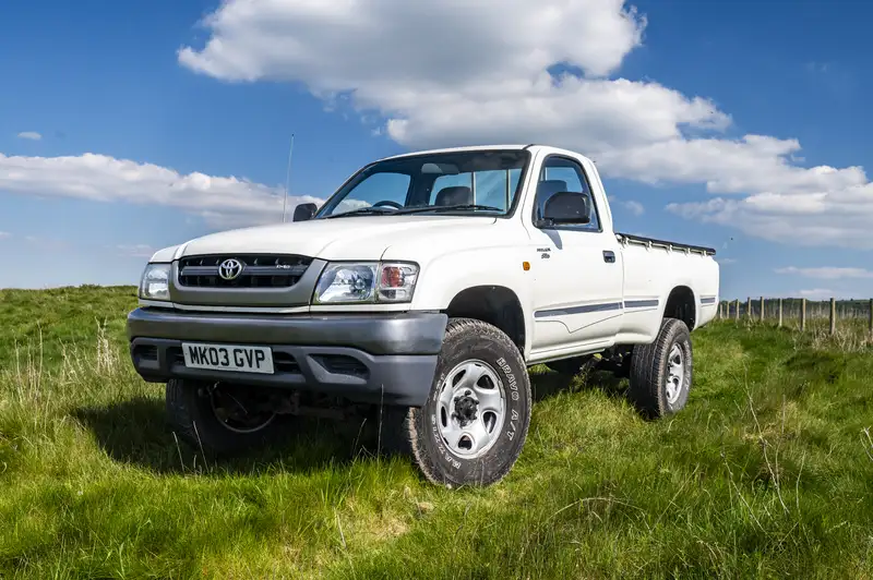 2003 Toyota Hilux EX 250-Sold