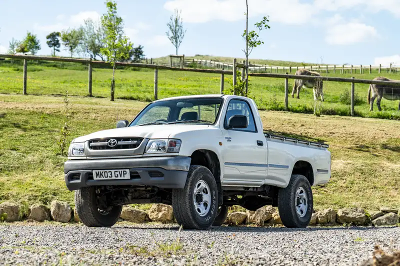 2003 Toyota Hilux EX 250-Sold