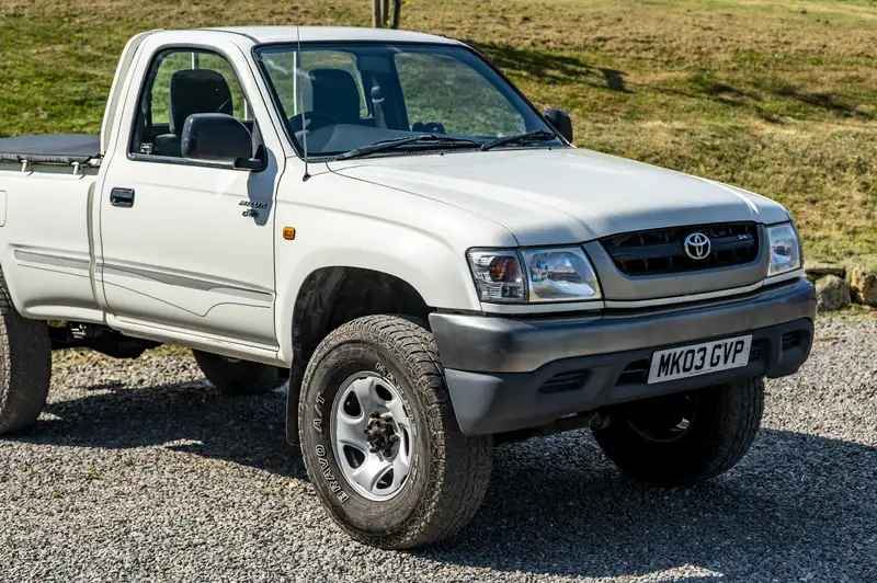 2003 Toyota Hilux EX 250-Sold